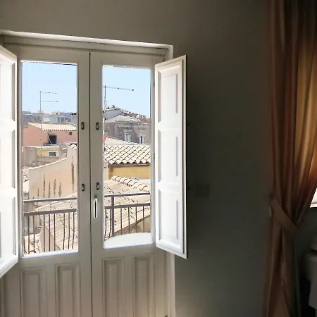 Гостьовий будинок Nuova Mastrarua Syracuse